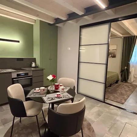 Ca' Elisabetta, Romantic